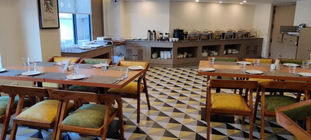 Spree Hotel Kriday Dehradun Ngoại thất bức ảnh
