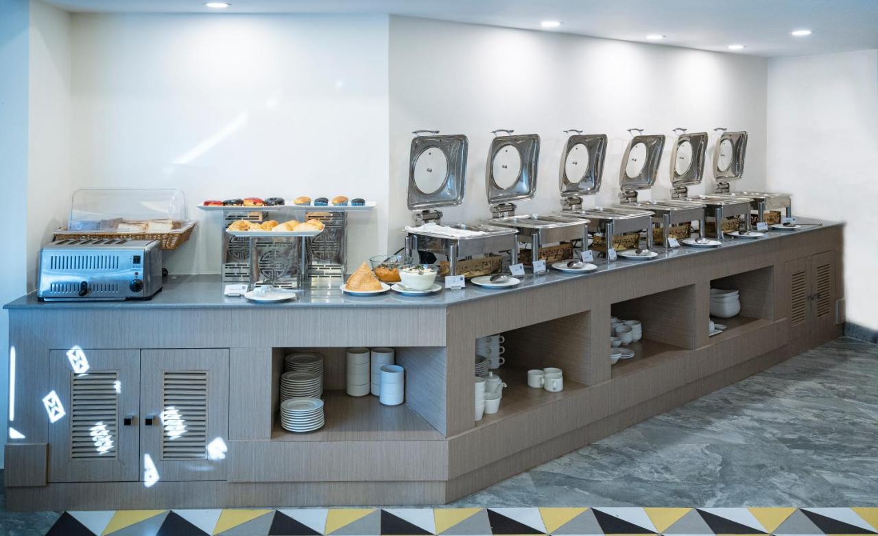 Spree Hotel Kriday Dehradun Ngoại thất bức ảnh